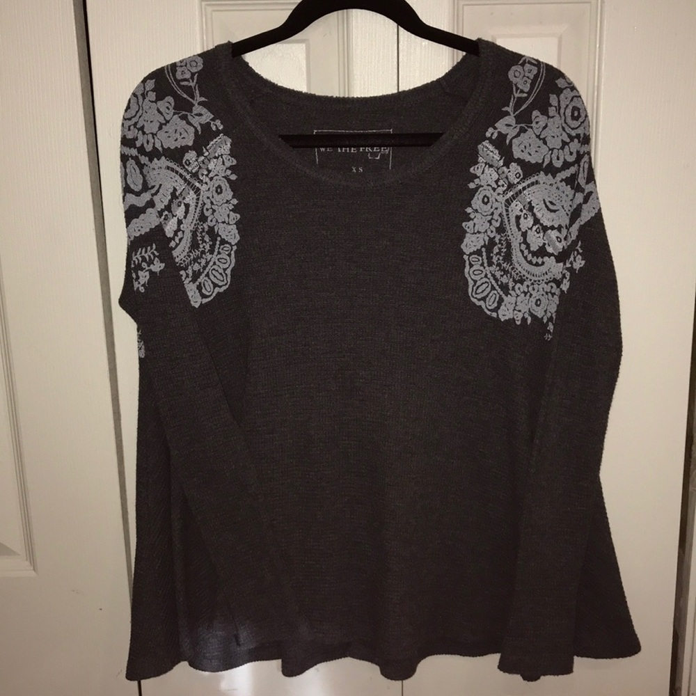 FREE PEOPLE gray top
